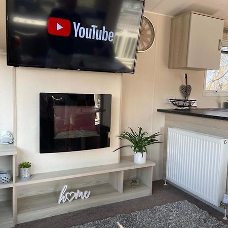 Haggerston Castle 6 Berth Caravan - Lakefield 115 Cheswick  Екстериор снимка
